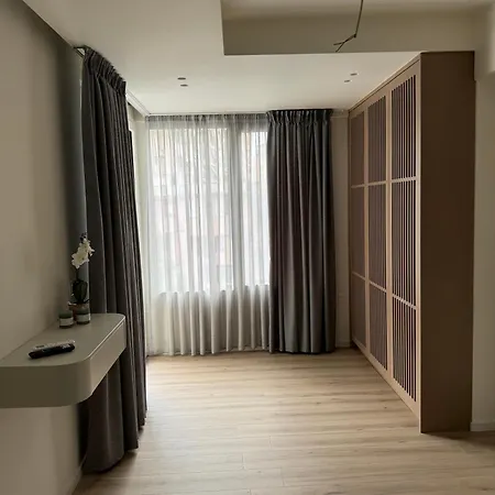 Apartment Urban Chic